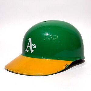 Vintage‎ Oakland A's Laich Plastic Batting Helmet Souvenir MLB 1969 Baseball